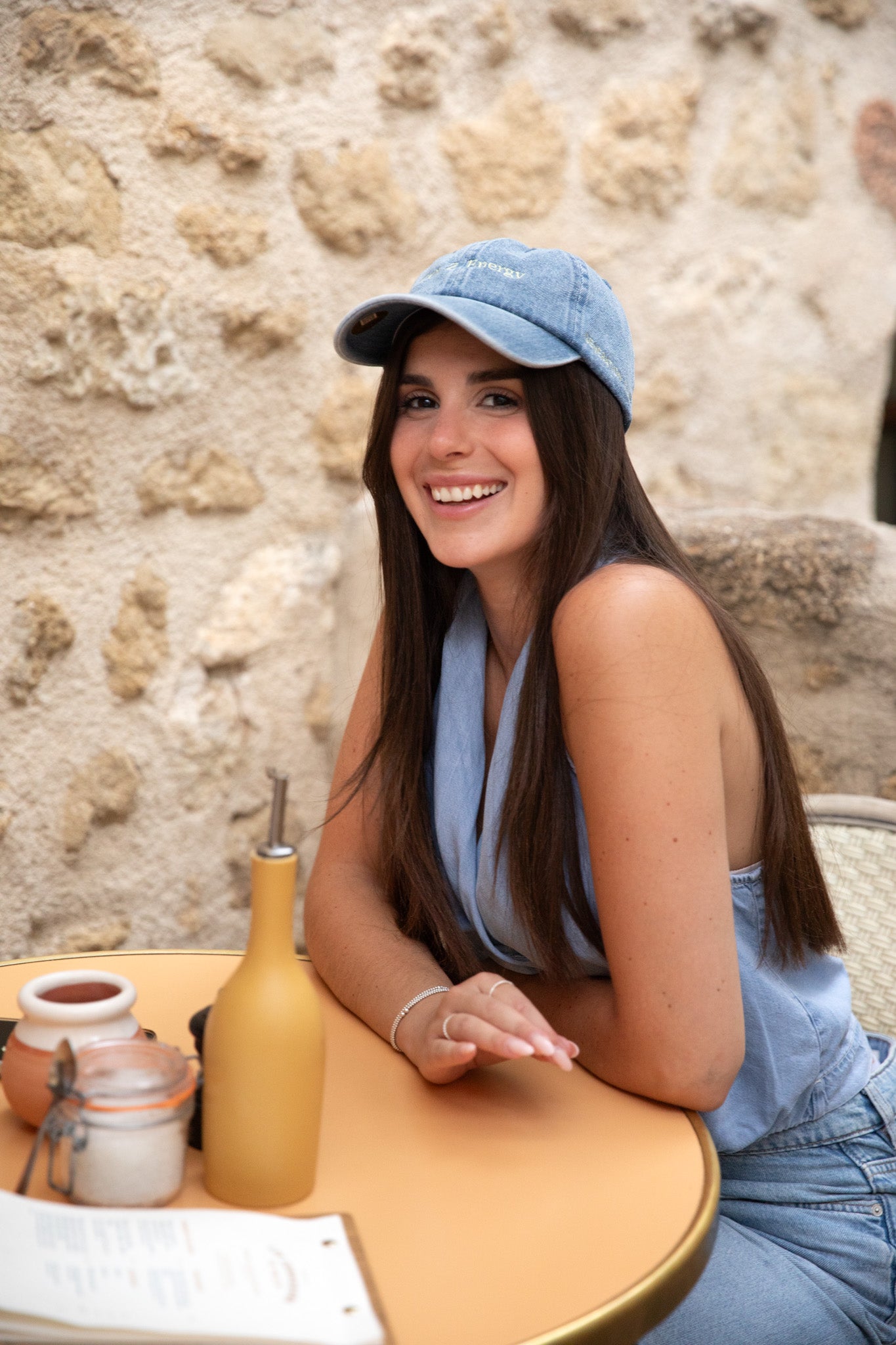 Casquette Jean Premium & Broderie Jaune Beurre – Brodée en France - Gen Z Energy